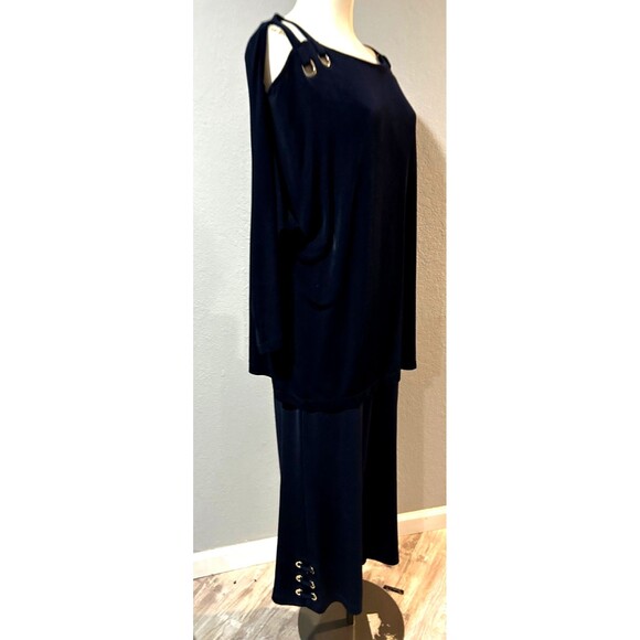 Chico’s Travelers Women’s NWT 2Pc Set Size 3/XL Top+Size 1/M Pants Grommet Navy - Picture 3 of 10